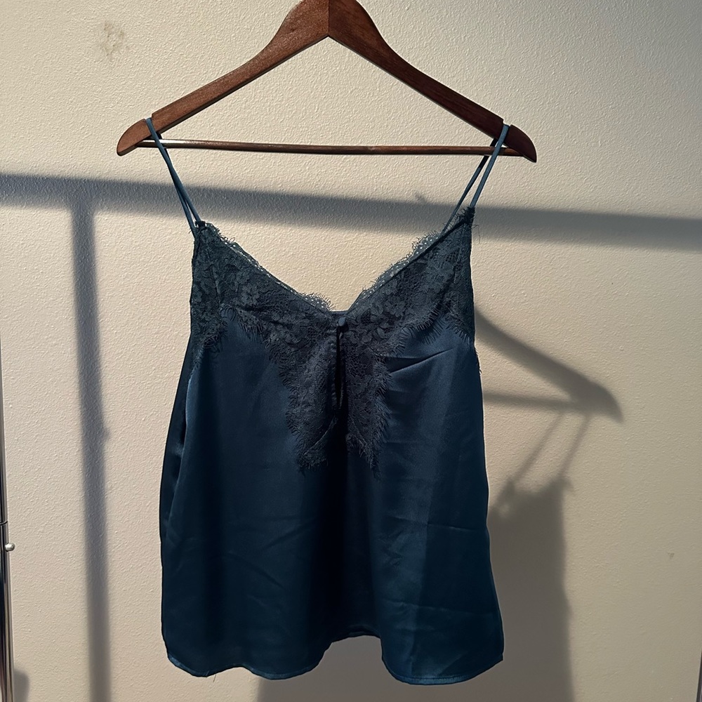 Willow and root tank NWT